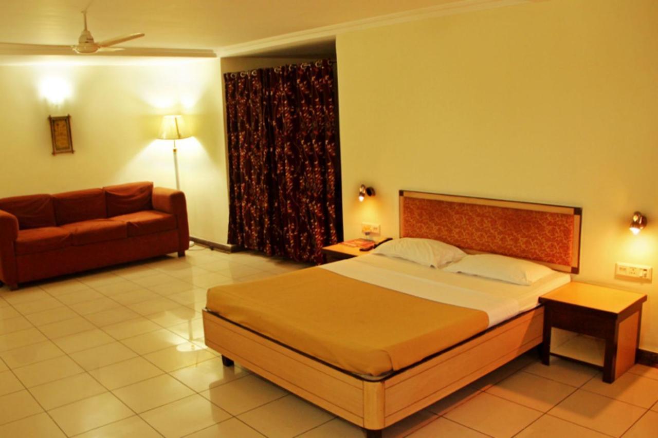 Parklane 2*